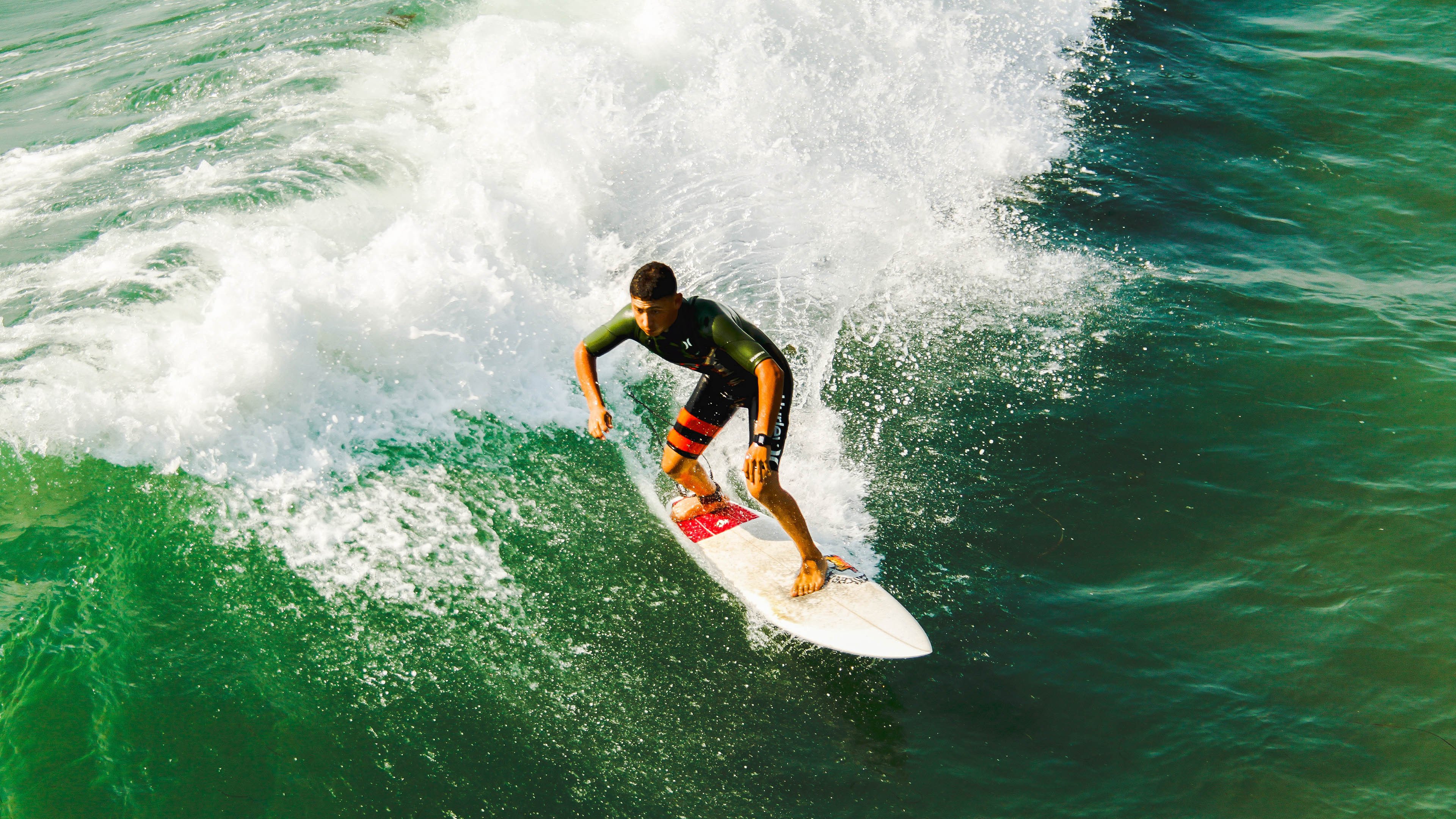 欧冠八强:曼城总比分大胜拜仁 瓜迪奥拉完成战术复仇